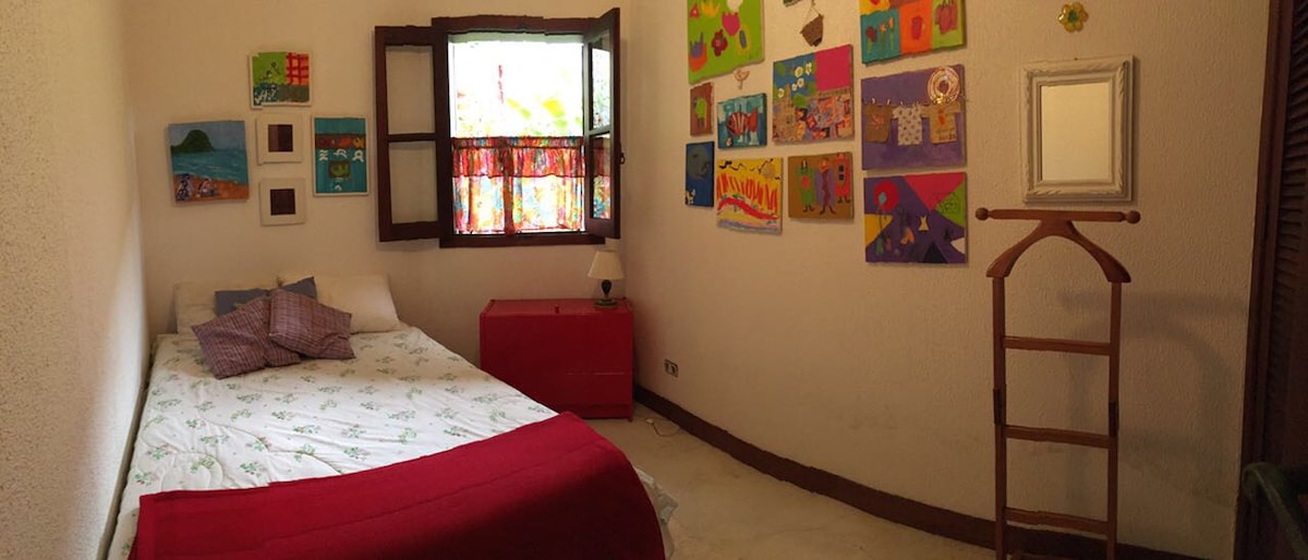 საძინებელი 1