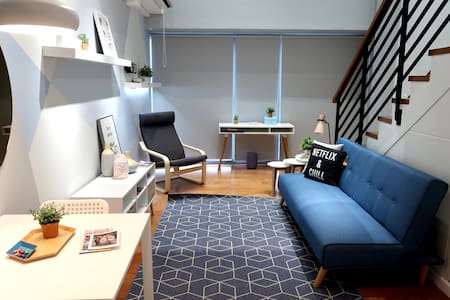 Gorgeous Makati Loft - Perfect Location!!