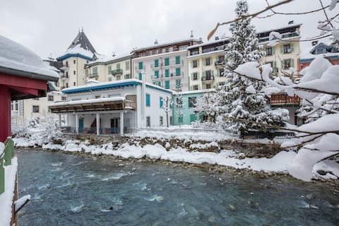 Chamonix Centre - 2BR Fireplace - Wifi - Calm