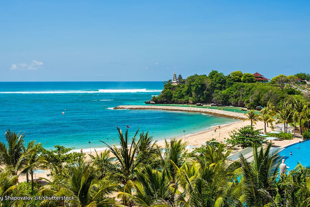 10 mins drive/ best beaches in Bali.