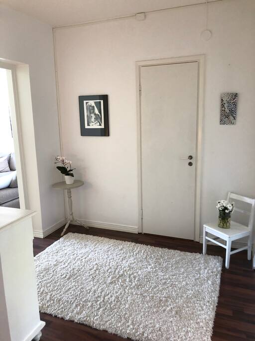 Hall från ytterdörr