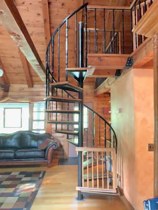 Ellicottville 6 Bed Ski Chalet, photo 8 of 47