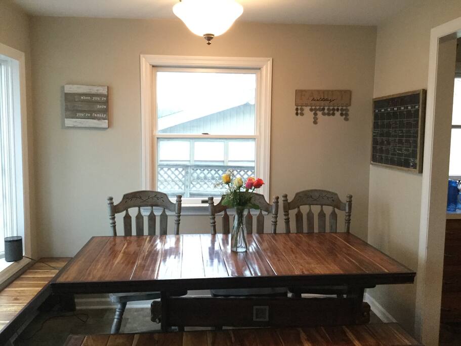 Breakfast nook