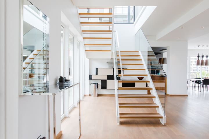 V&A Waterfront Penthouse on the Marina gallery image 2