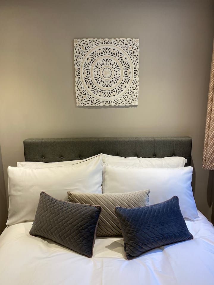 غرفة النوم الثانية