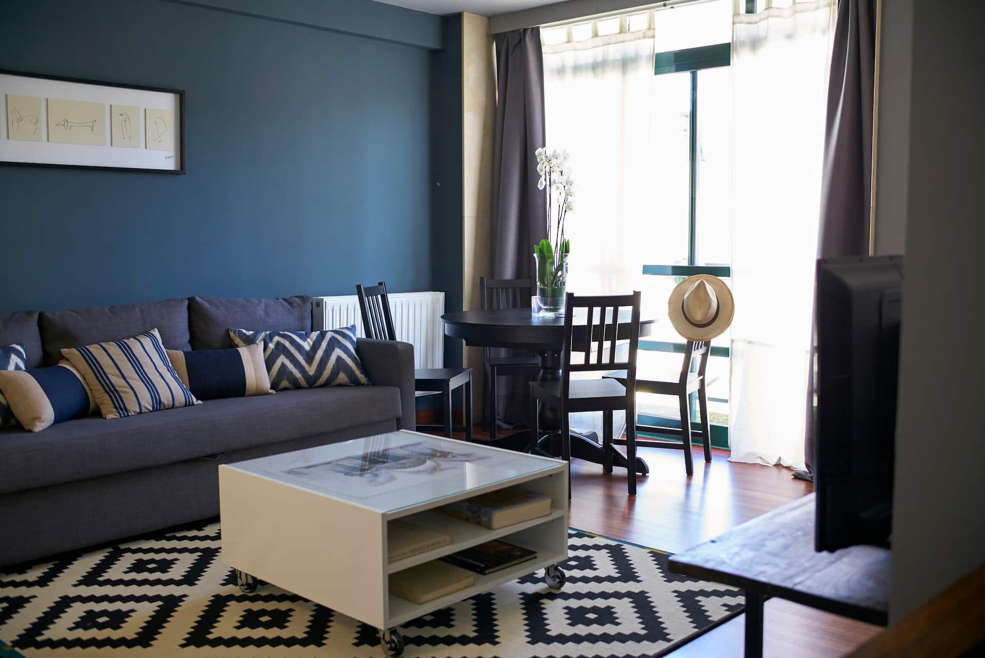 Apartment with parking just a short walk from the cathedral