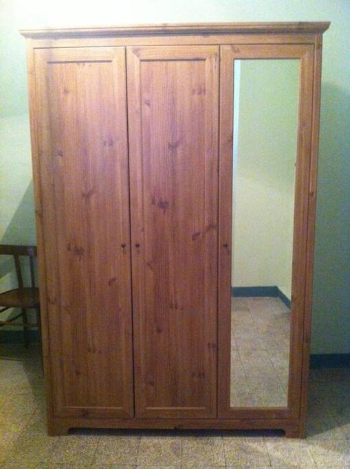 Bedroom - wardrobe with mirror