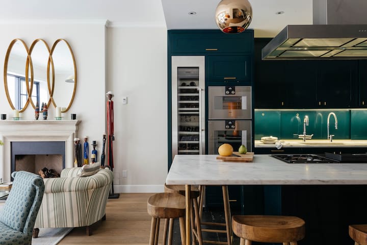 Stunning Townhouse in Chelsea