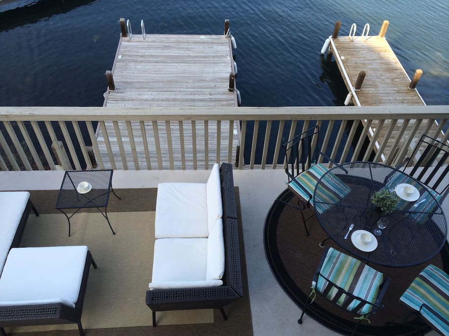 Private dock / boat slip!