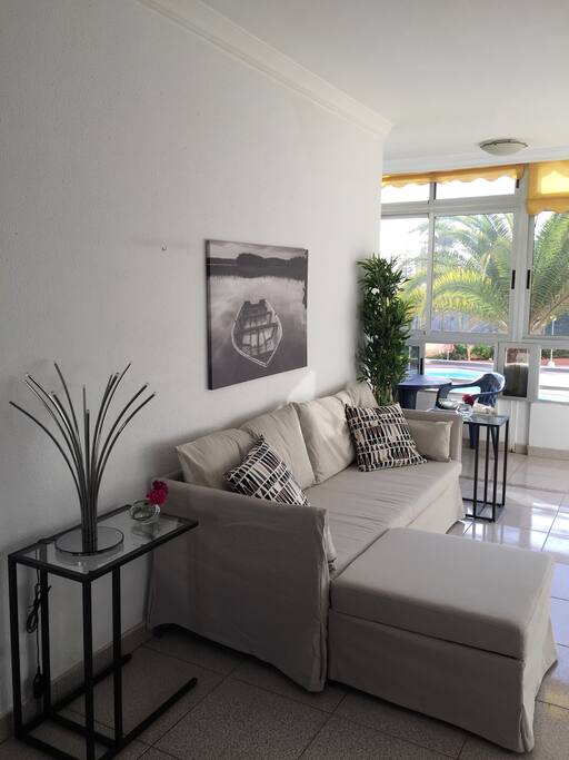 The sofa in the living room can be as two single beds or a queen bed