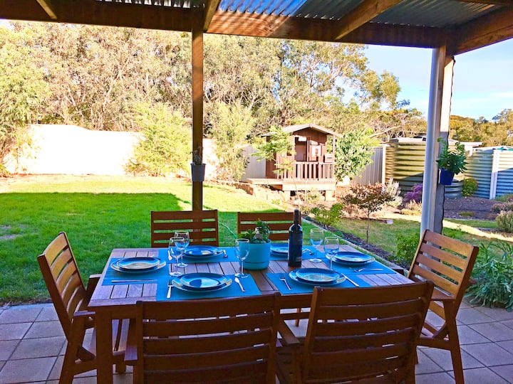 Island Daydreamer, Kangaroo Island Houses for Rent in Kingscote