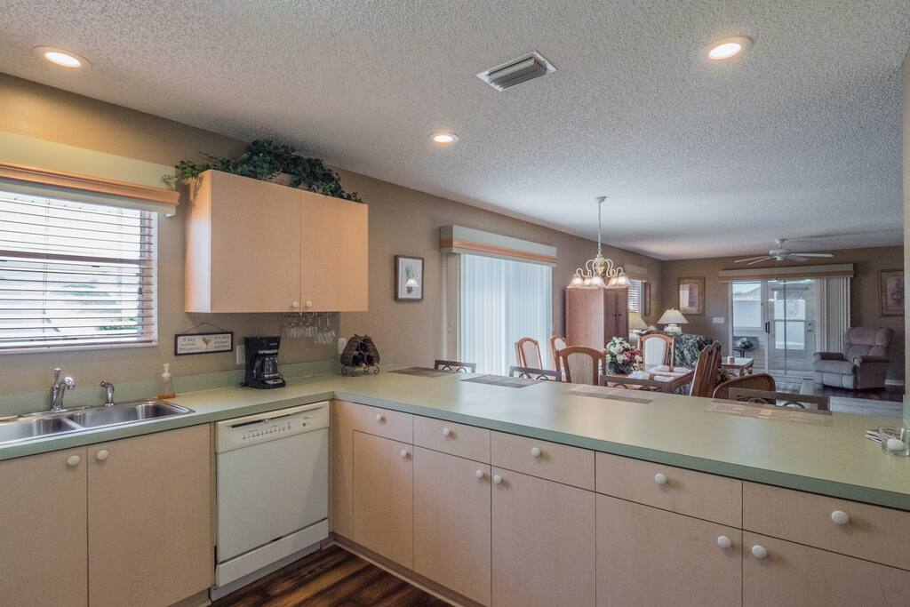 Spacious countertops