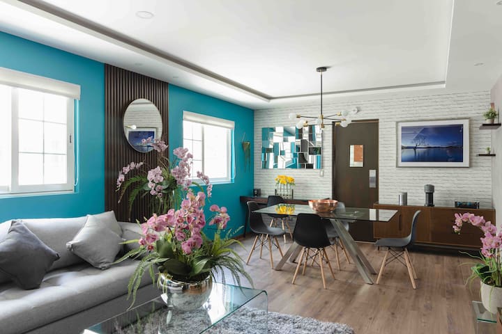 Urban Oasis in Trendy Roma Norte with AC