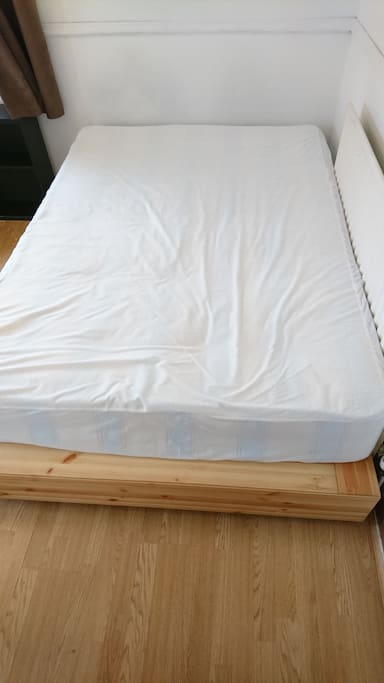 Bedroom's bed