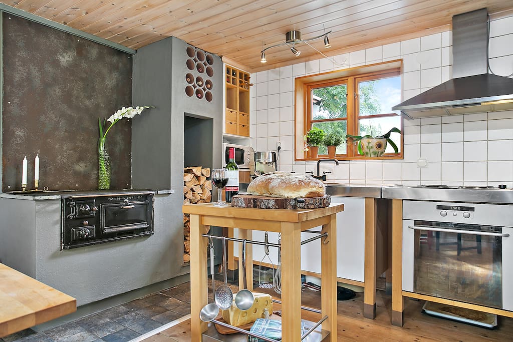 kitchen- old stove