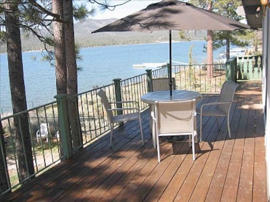 Summer deck: private 400+ sq ft deck w/safety rails to bring in panoramic views