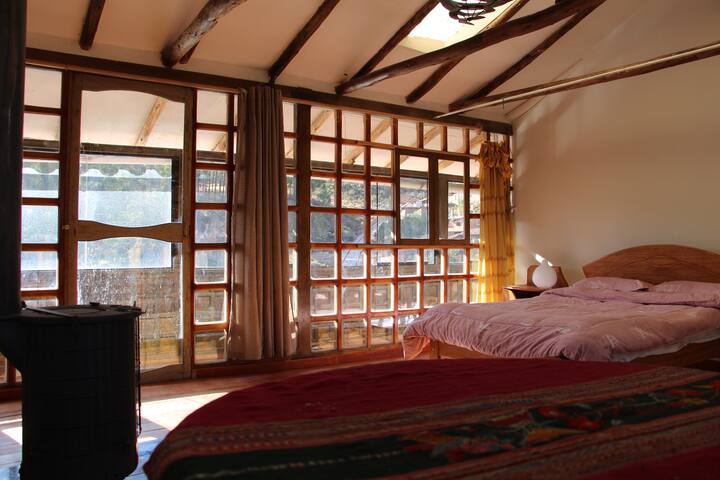 HABITACIÓN PRIVADA CON VISTA