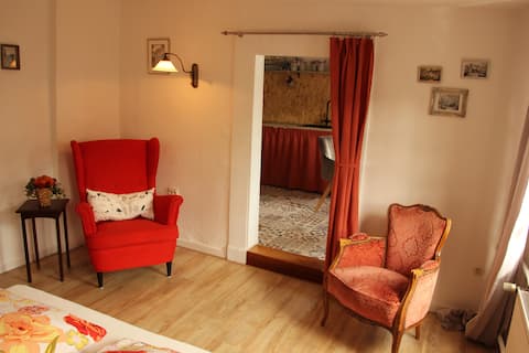 Popular Airbnb listing: Relax, idyllic on the Rur in the middle of the Altstadt! in Monschau