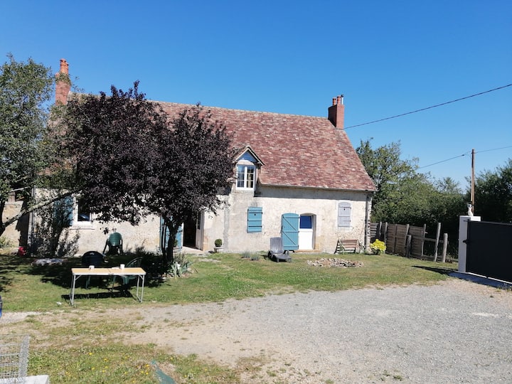 Charming countryside farmhouse near Mans circuit Houses for Rent in