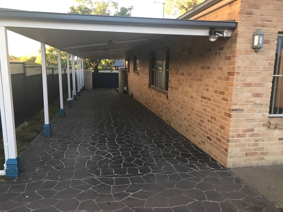 19 metre carport.