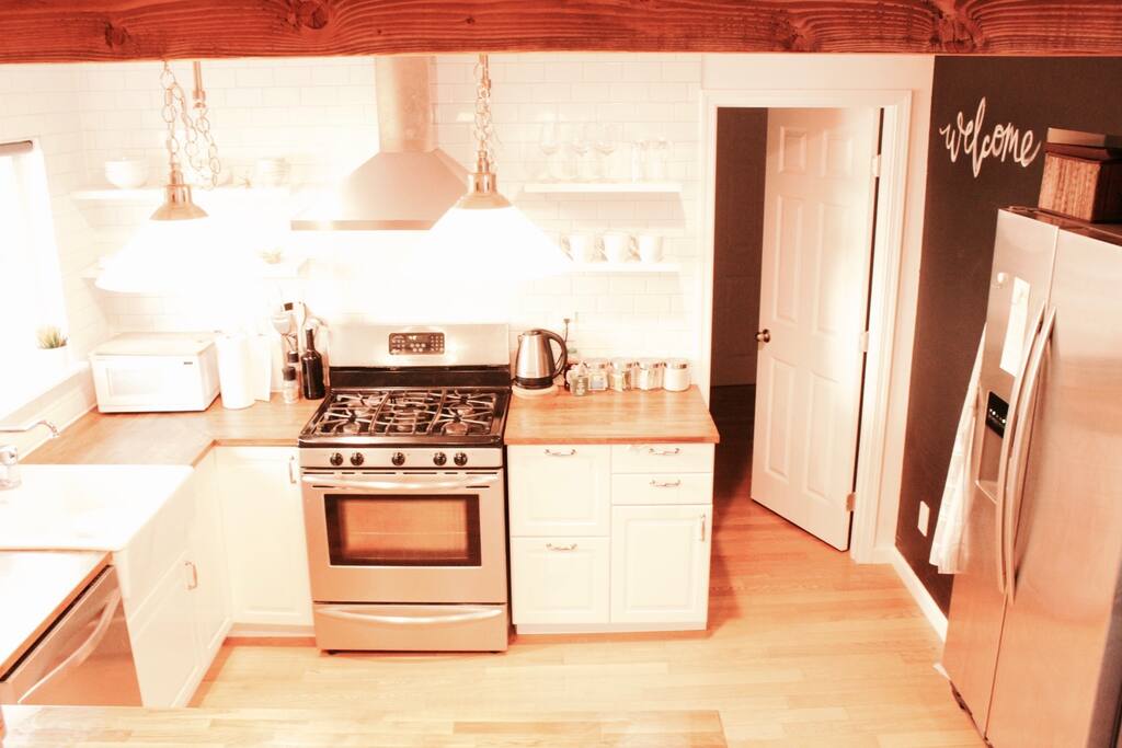 Chalkboard Wall in U-Shaped Kitchen