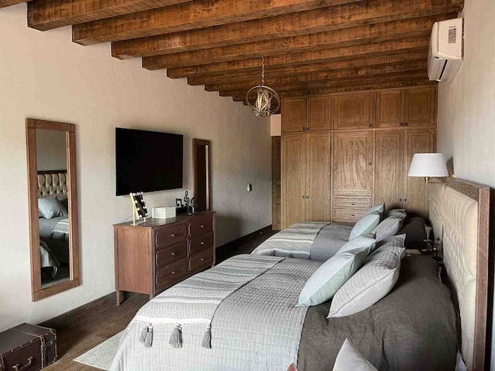 Junior Suite 1