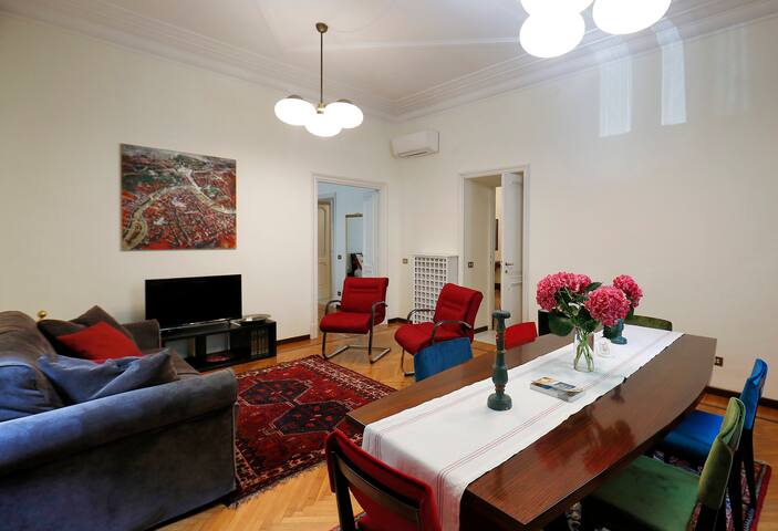 Piazza del Popolo Luxory Apartment gallery image 4