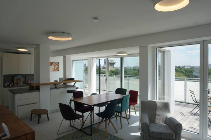 Penthouse 15 – Blick zum Riesenrad gallery image 4