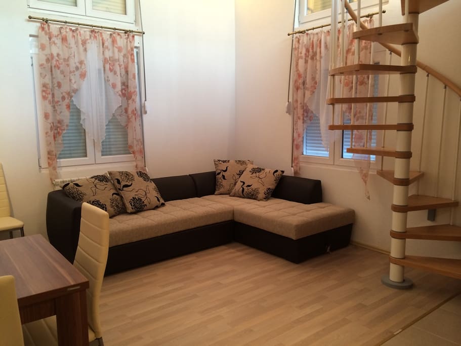 Apartment - loft. Folding sofa