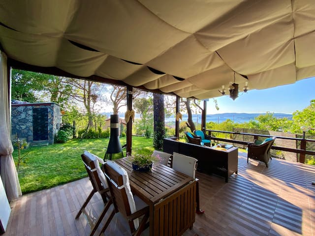 House with Bosphorus view and private garden