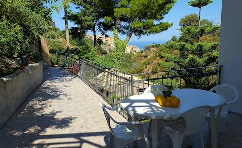 Fontanelle Garden Vacation Home