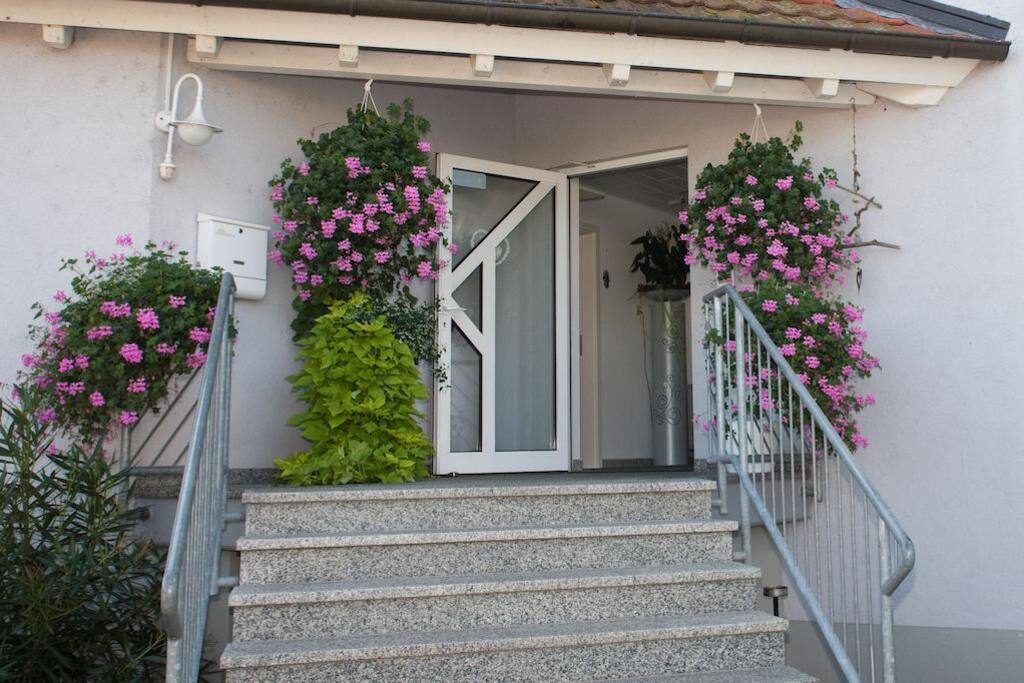 Gästehaus zur offenen Tür - Eingang