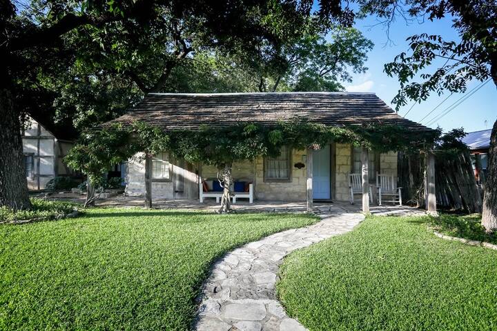 Gastehaus Schmidt managed Airbnb listing 2
