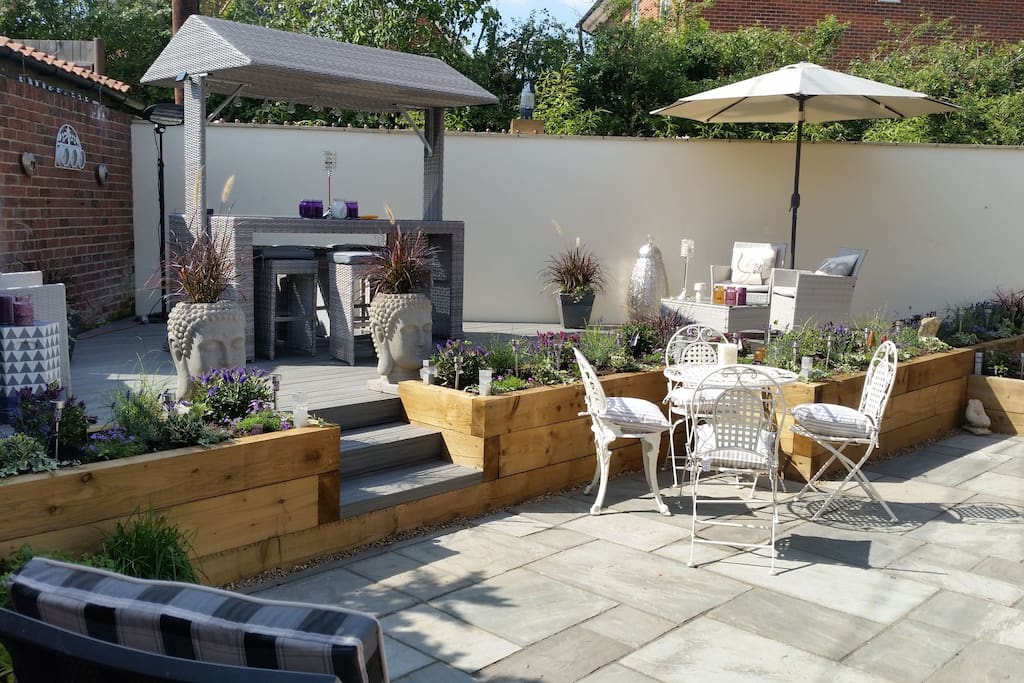 Sun terrace patio in south facing walled garden ☉☉☉
