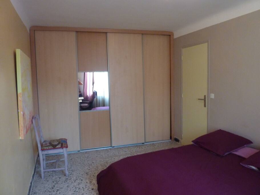 grand placard de rangement