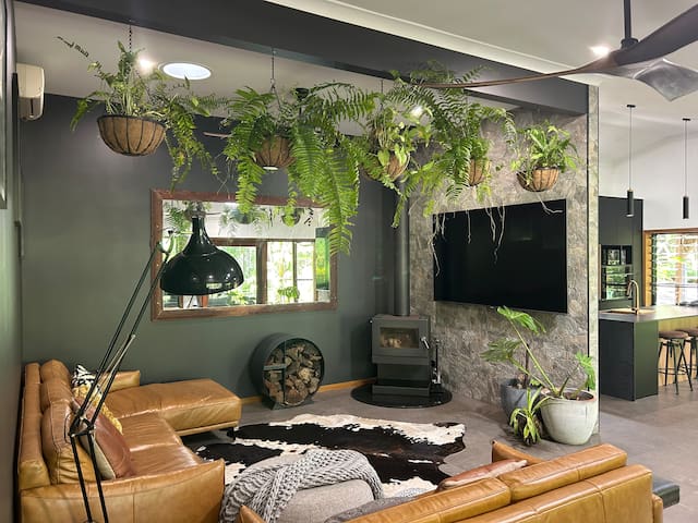 Serene Sunshine Coast Oasis