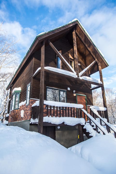 Moiwa Onsen House