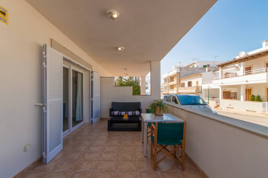 Large furnished terrace