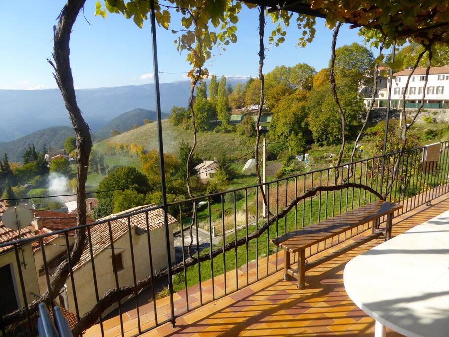 Grande terrasse conviviale
