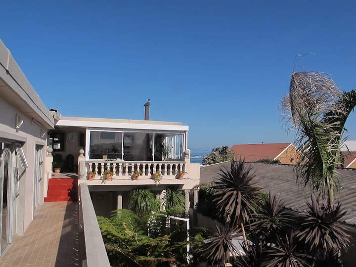 Melkbosch Guesthouse - Oyster