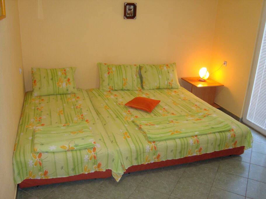 1 Single and 1 Double Bed