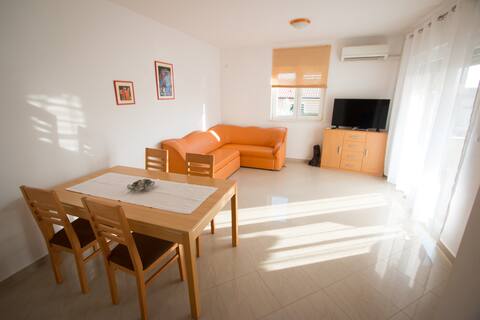 Sunny and cozy  apartment in Vrsi mulo - Zadar
