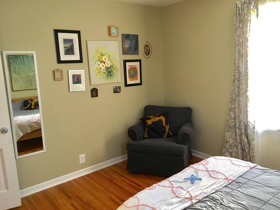 Sitting area in the large bedroom.