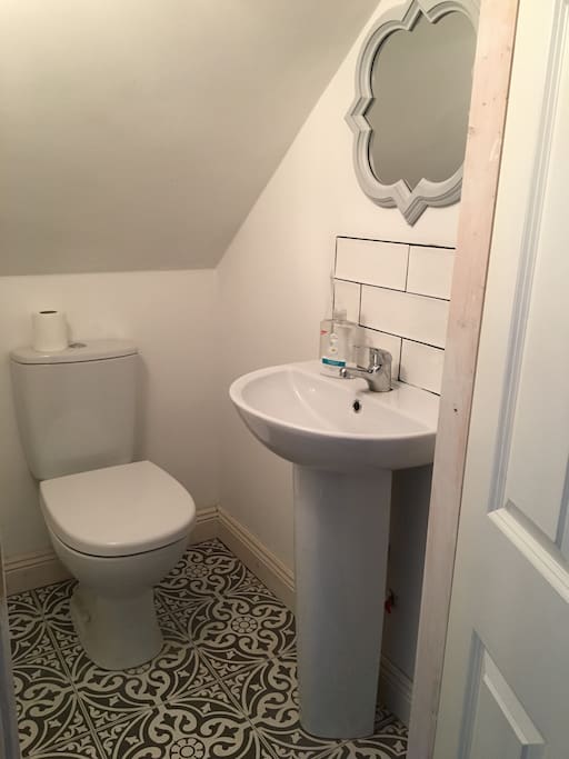 Guest private toilet