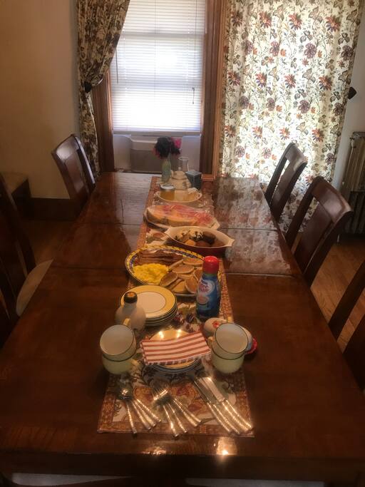 An example of the full breakfast offered with your stay: pancakes, muffins, bacon, coffee and orange juice....there is espresso available as well as a variety of teas.