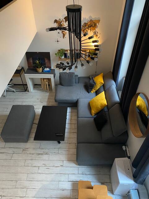 Atypical apartment well located and quiet