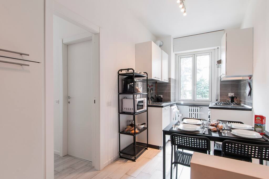 L'appartamento è stato ristrutturato di recente.
The apartment has been recently refurbished