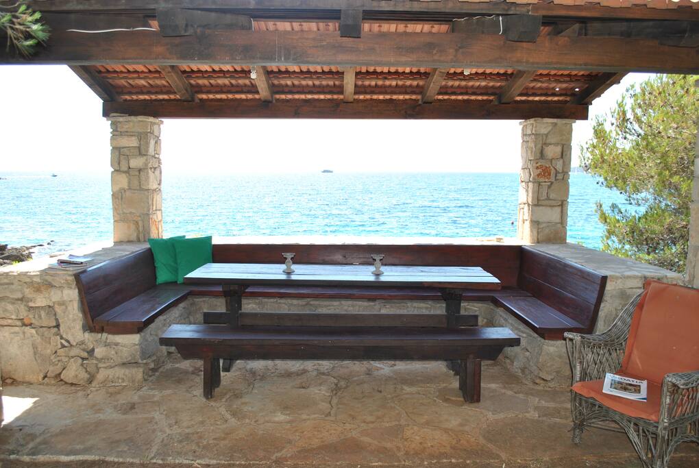Dining terrace by the sea