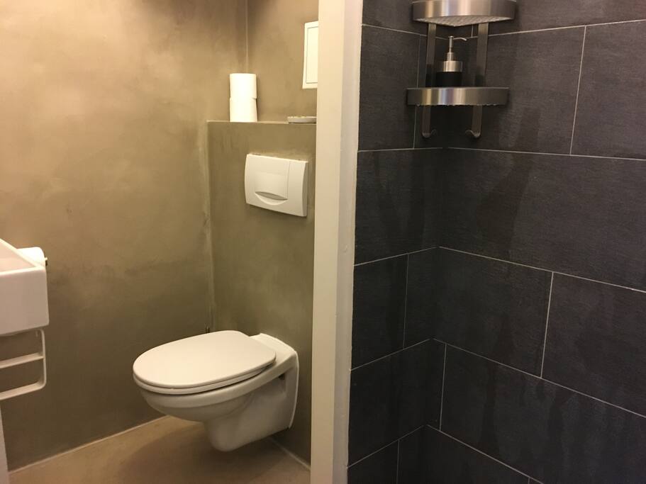 modern bathroom