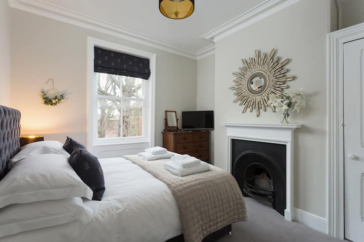 Bedroom 1 with fireplace